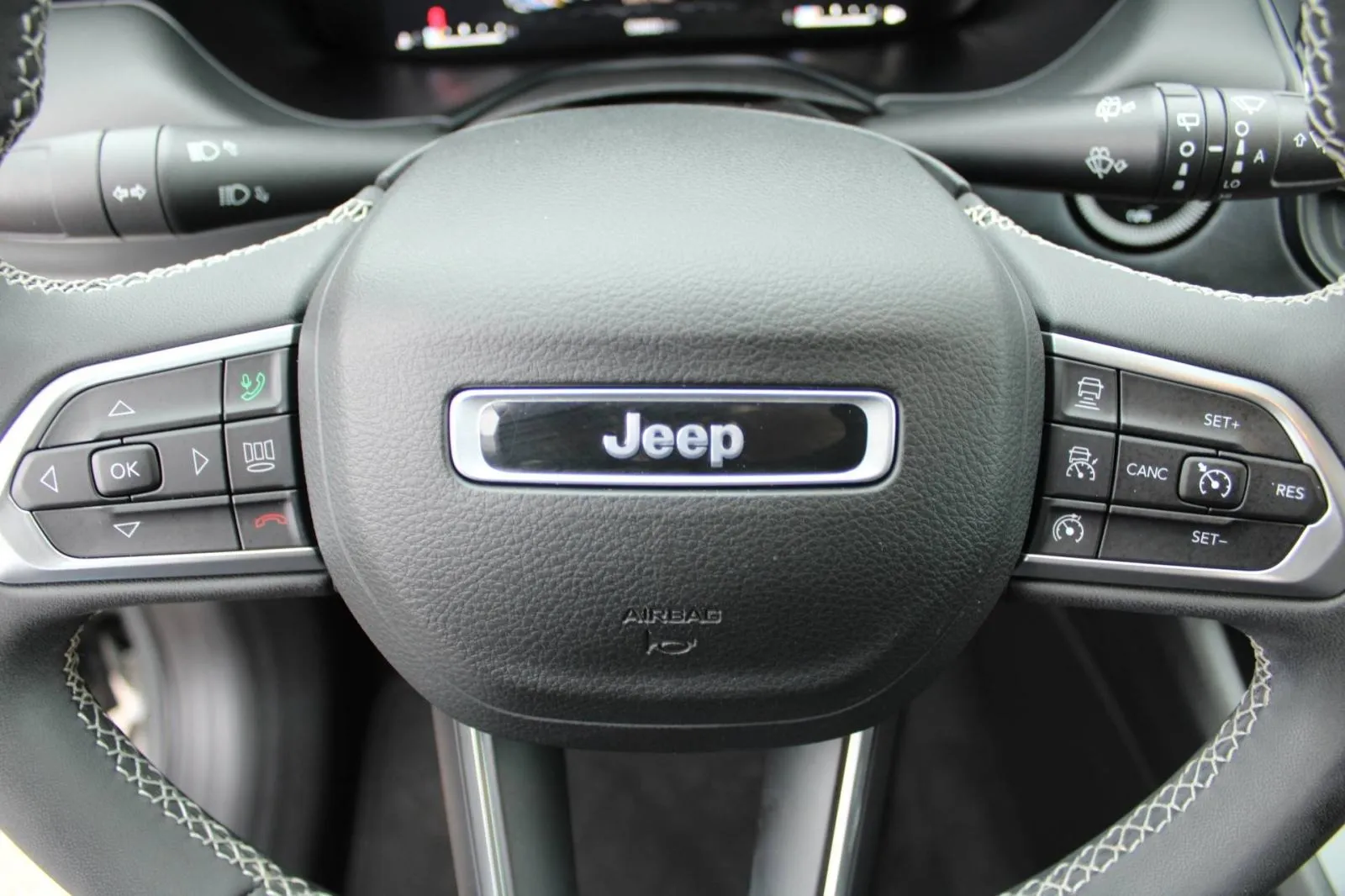 jeep compass 1.3 t4 s automatik *led,navigacija,kamera* - slika 22