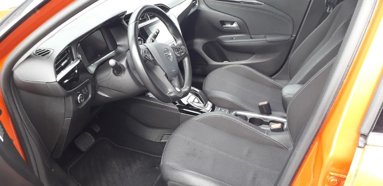 opel corsa - električno vozilo - slika 17