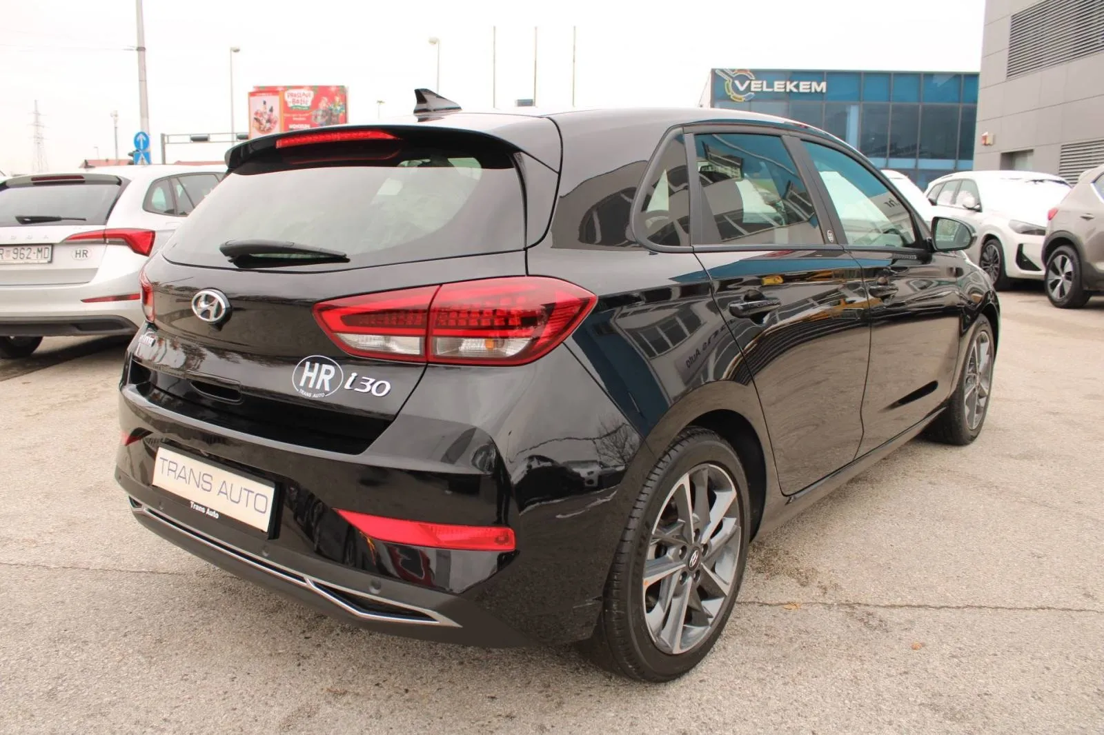 hyundai i30 1.0 t-gdi automatik *led, navigacija, kamera* - slika 5