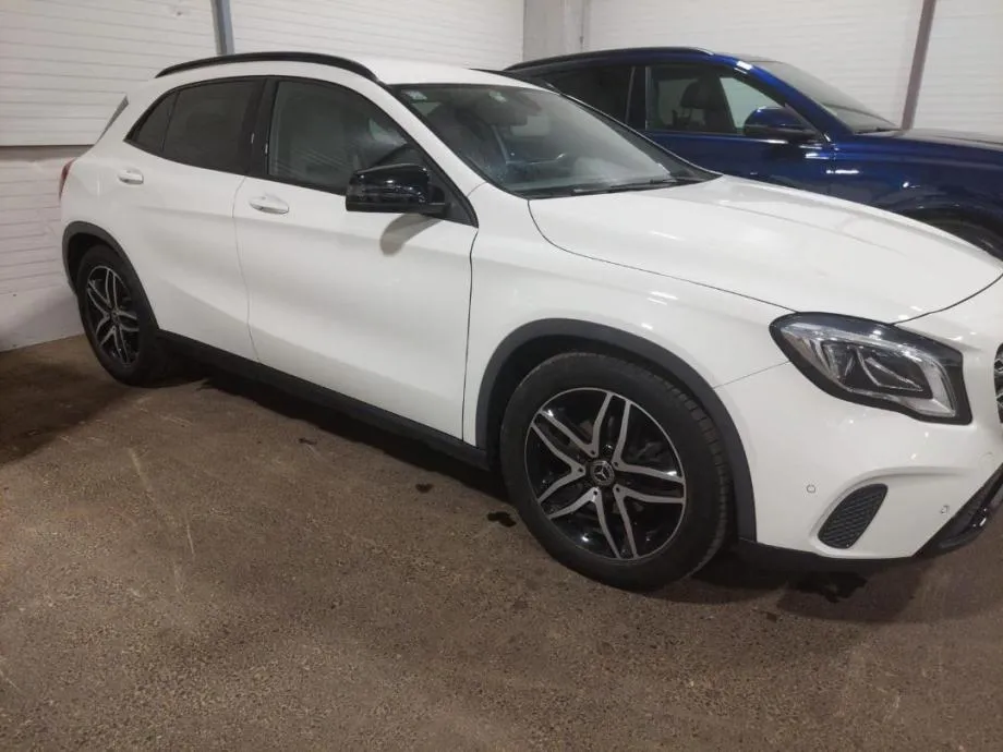 mercedes-benz gla 200 d - slika 9