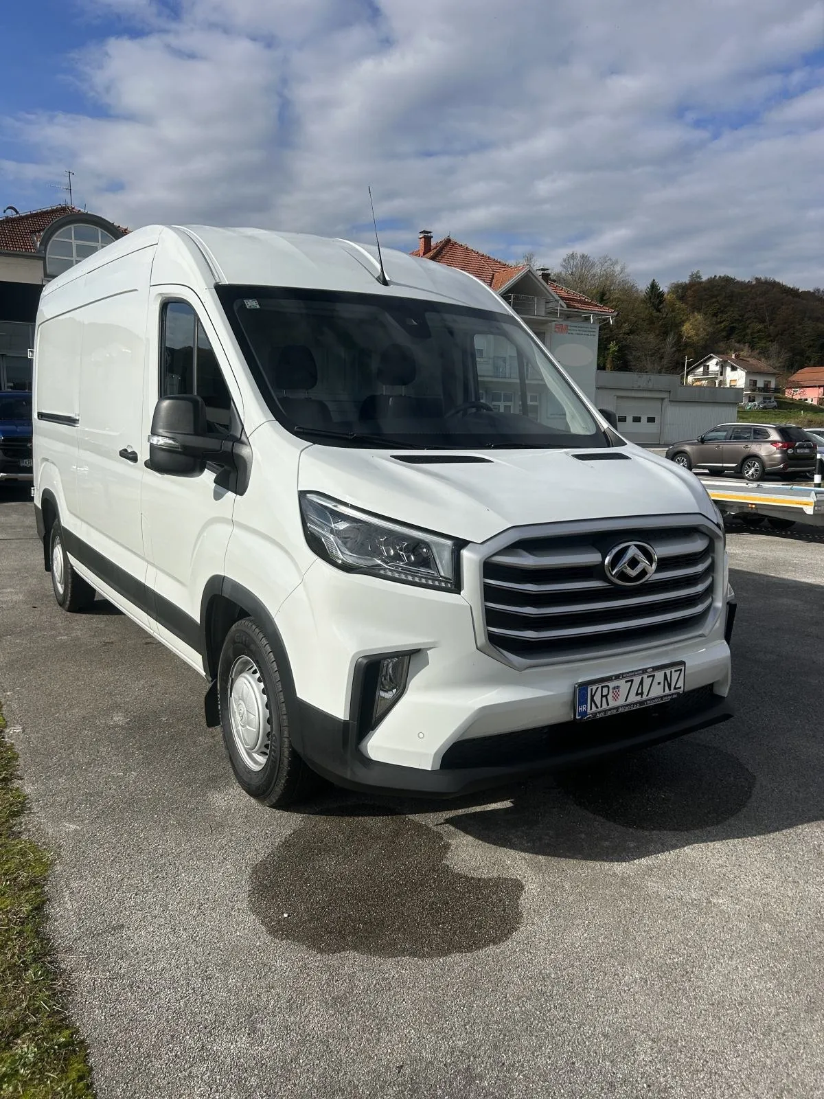 maxus deliver 9 - 2.0 - slika 2