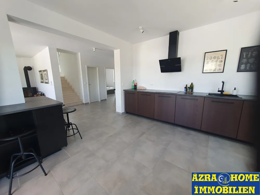 prodaja kuće sa bazenom, vodnjan, 180 m2 s terasama, bazen 30m2 - slika 12