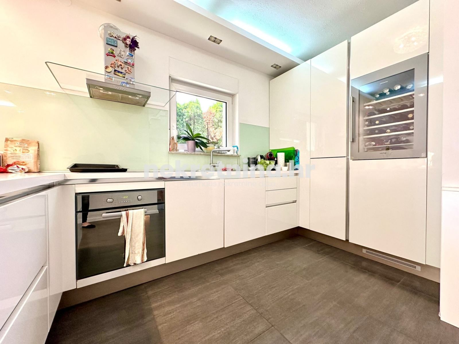 prodaja - kuća: maksimir, bukovac, 230.00 m2 (prodaja) - slika 14