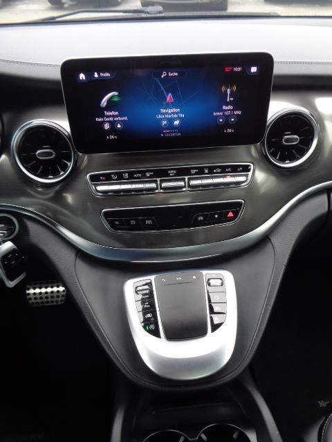 mercedes-benz v-klasa 300 d 4matic; 7 sjed.; koža; navi; kamere; tooop - slika 4