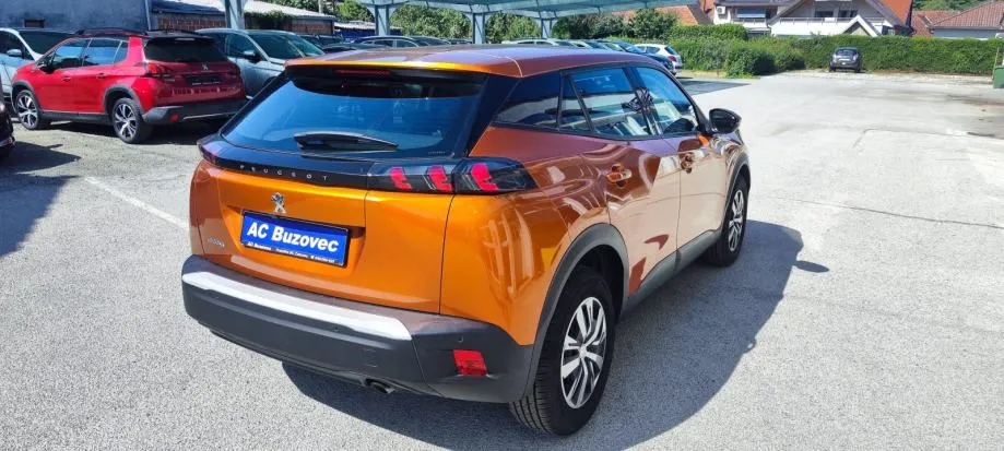 peugeot 2008 1,2 - slika 6