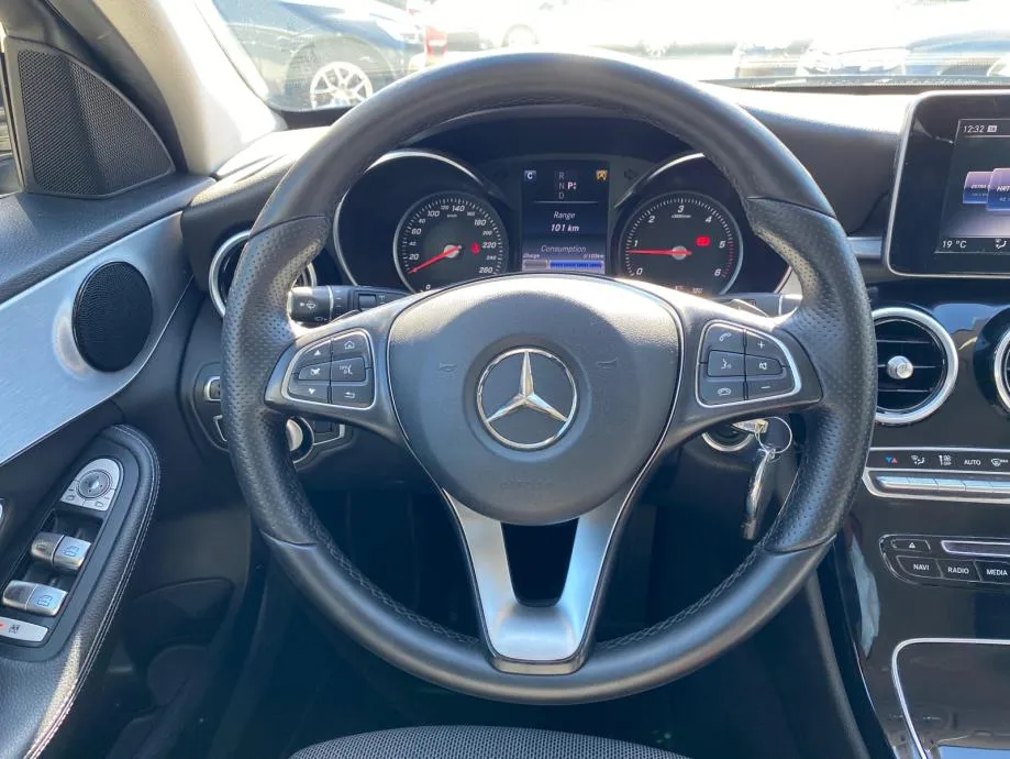 mercedes-benz c-klasa t-model 220d automatik 4xgarancije - slika 15