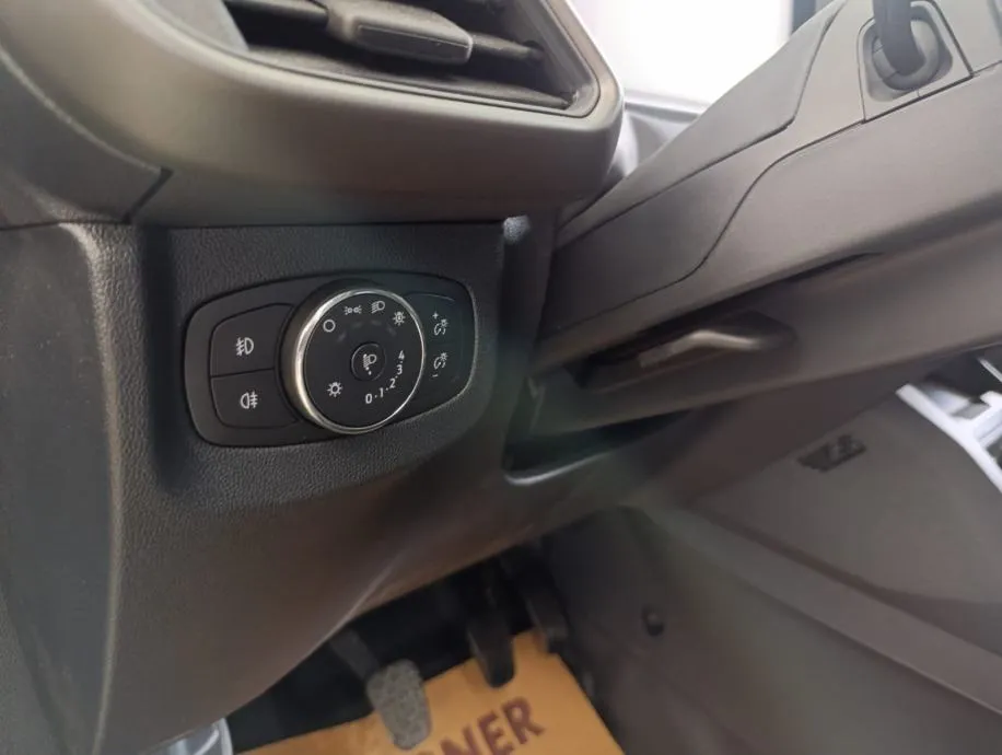 ford courier v769 van trend 1.5 ecoblue 100ks, 2024 god. - slika 5