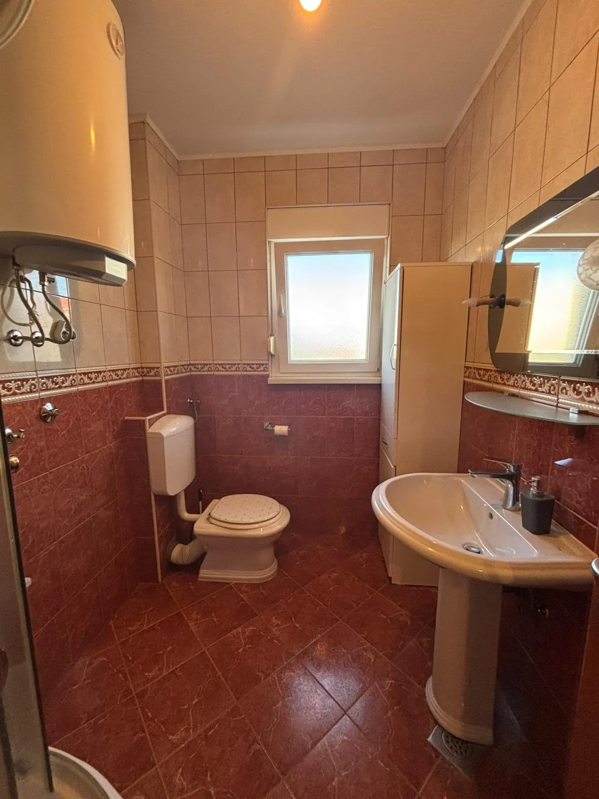 dugoročni najam! trosoban stan: kaštel lukšić, 83.00 m2 - slika 4