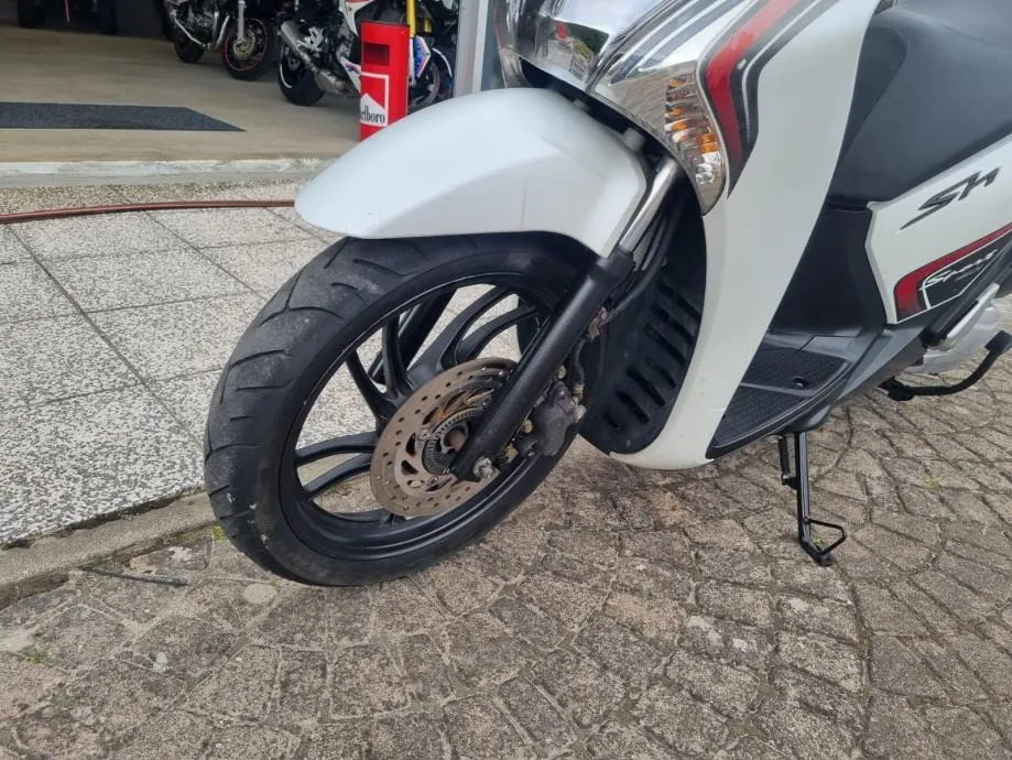 honda sh 150i abs, a2 kategorija, s garancijom, 2017 god. - slika 6