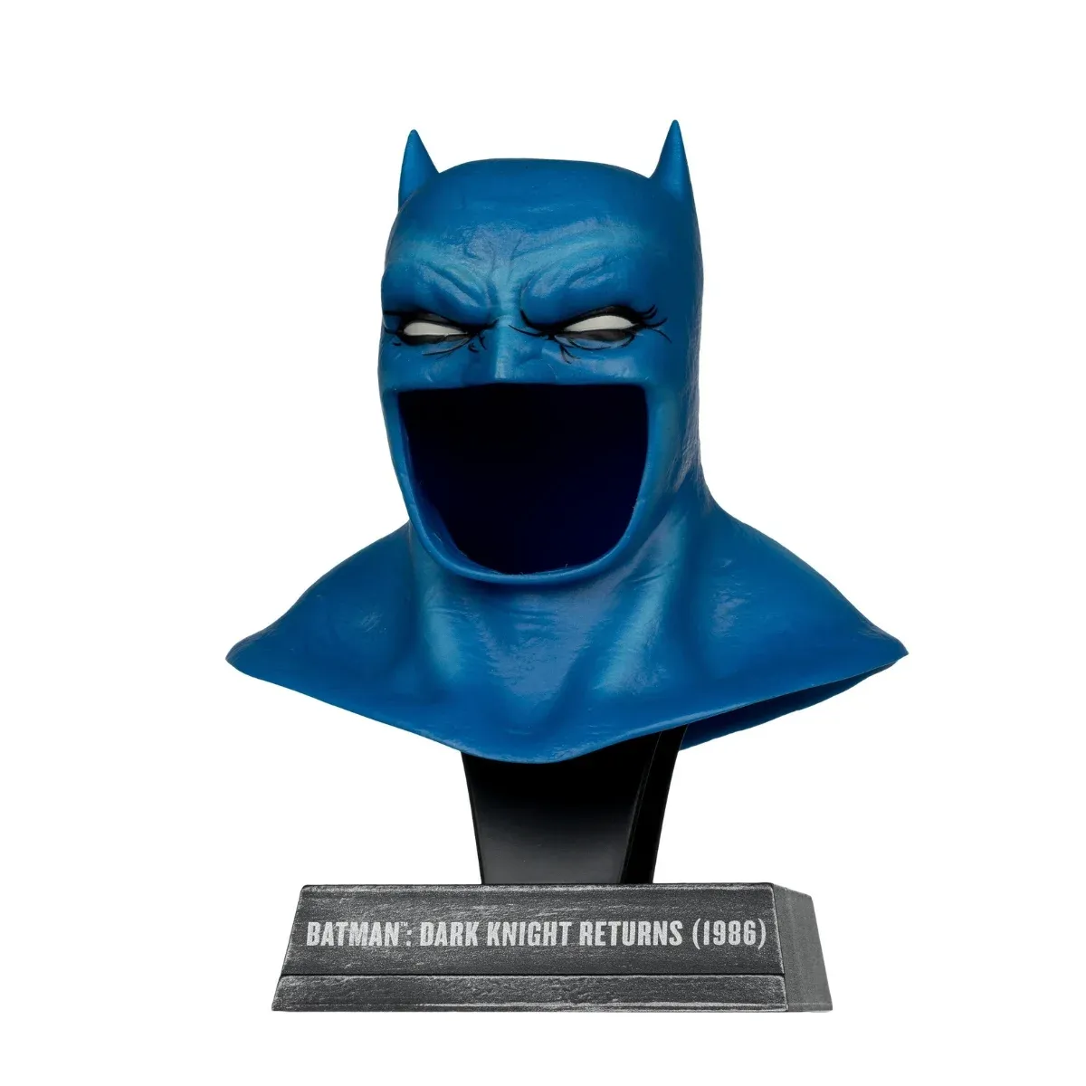 McFarlane DC Direct – Batman (Dark Knight Returns) Cowl Replica - Zagreb