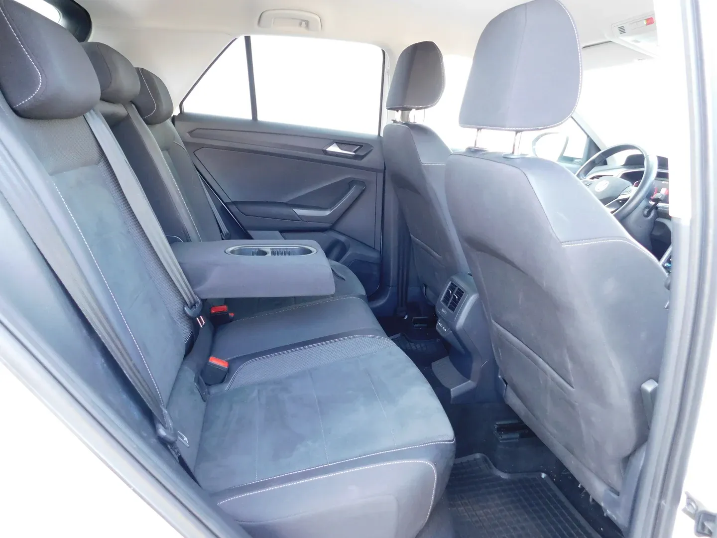 10143 volkswagen t-roc 1.5 tsi evo dsg style - slika 13
