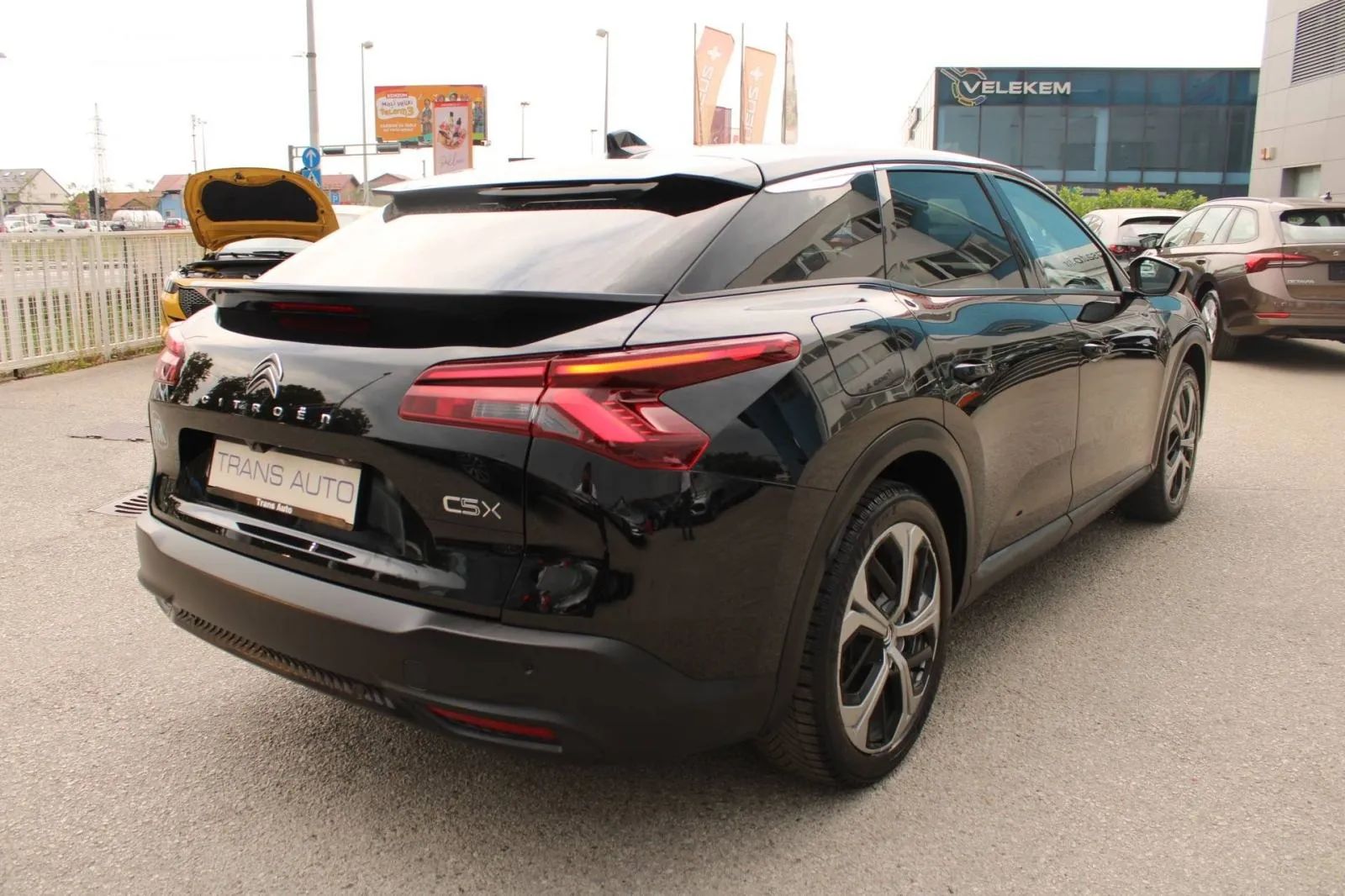 citroen c5x 1.2 puretech automatik *led,navigacija,kamera* - slika 5
