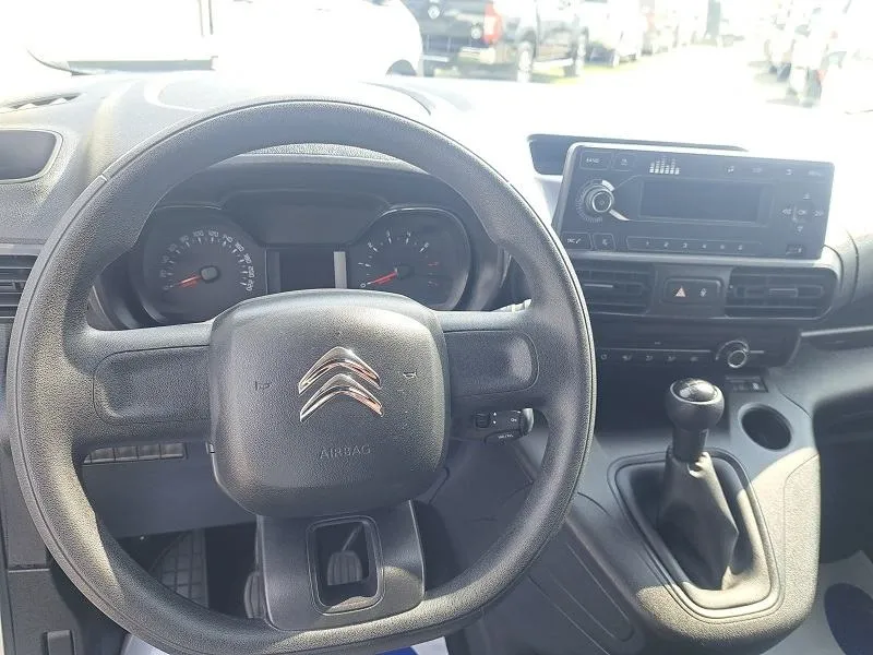 citroen berlingo 1.5 hdi*102ks*klima* - slika 15