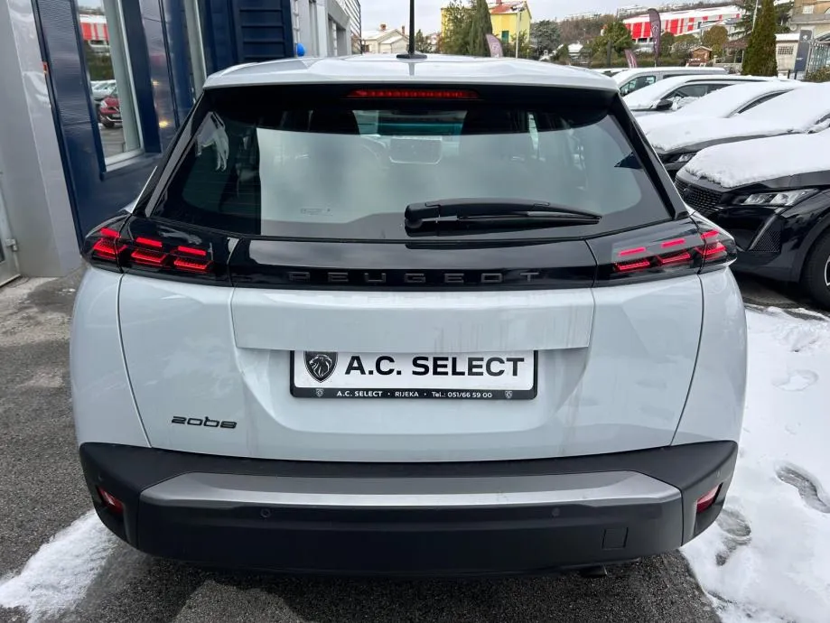 peugeot 2008 style 100 - 2026 - novo - 8 god garancija* - rata 217€!!! - slika 5