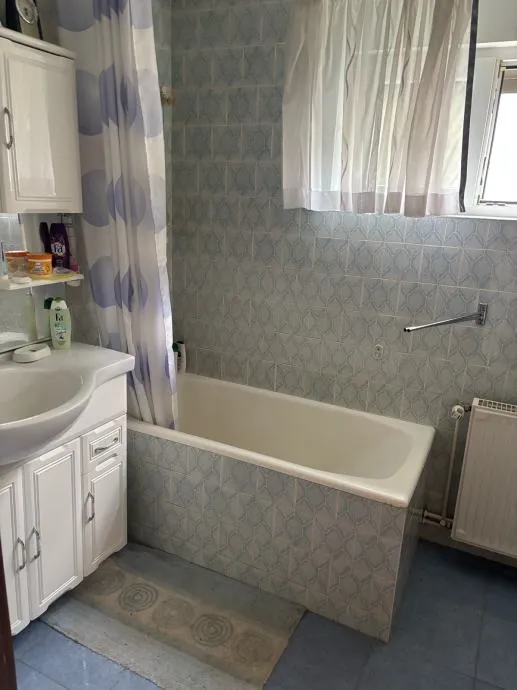 kuća: višnjevac, samostojeća visoka prizemnica, 220.00 m2 - slika 12