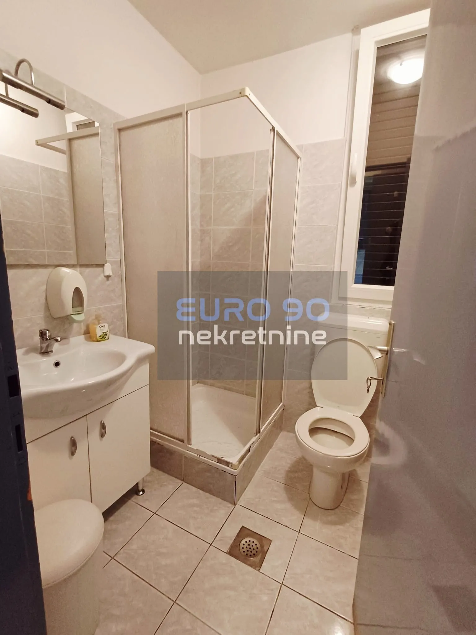 zadar/brodarica-dvosoban stan ,visoko prizemlje 60m2 ,top lokacija!! - slika 9