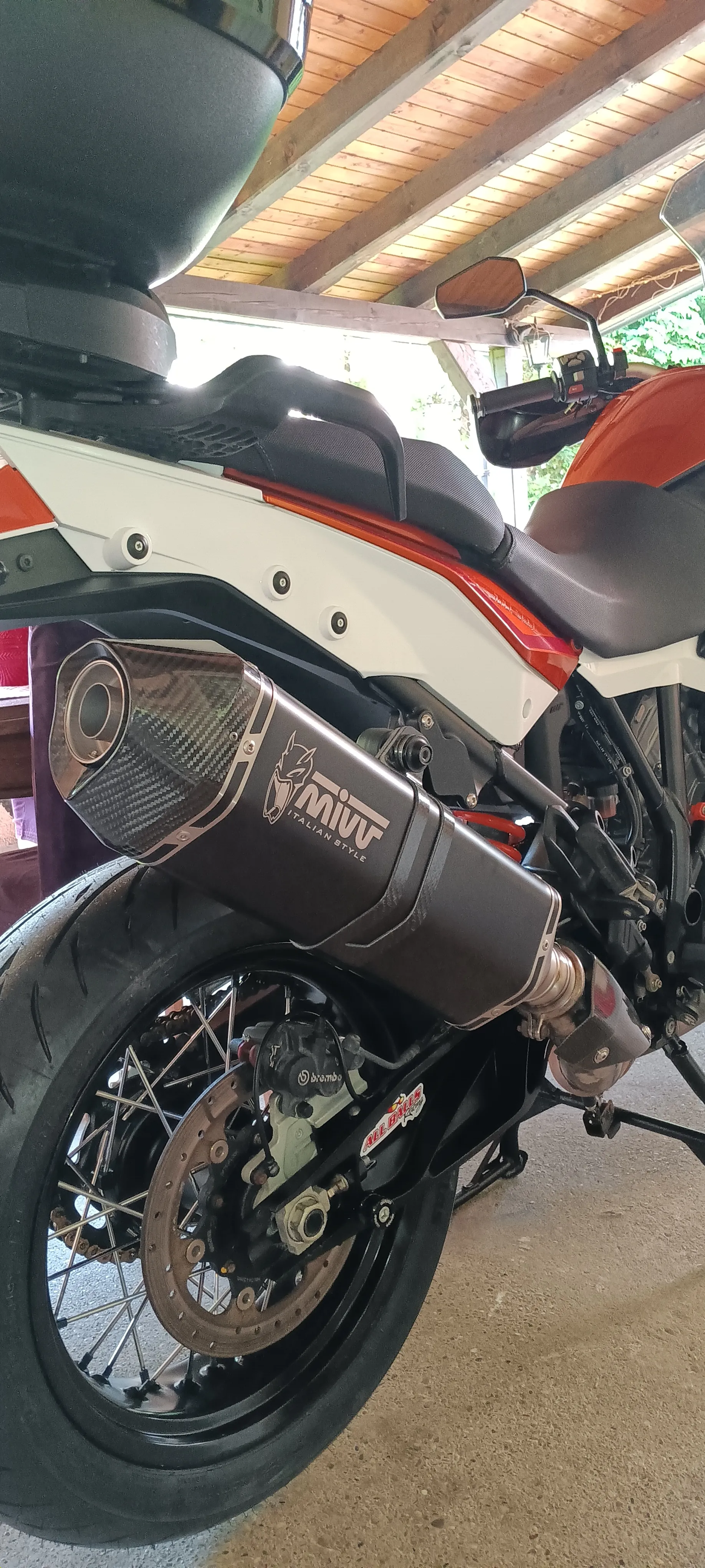 ktm 1190 adventure - slika 13