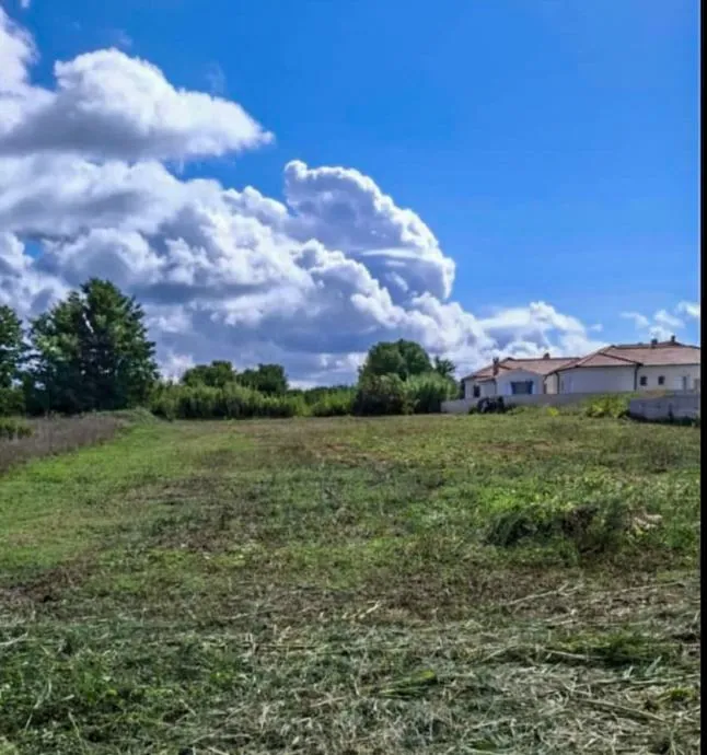 Privlaka – Građevinsko Zemljište Za 25 Stanova