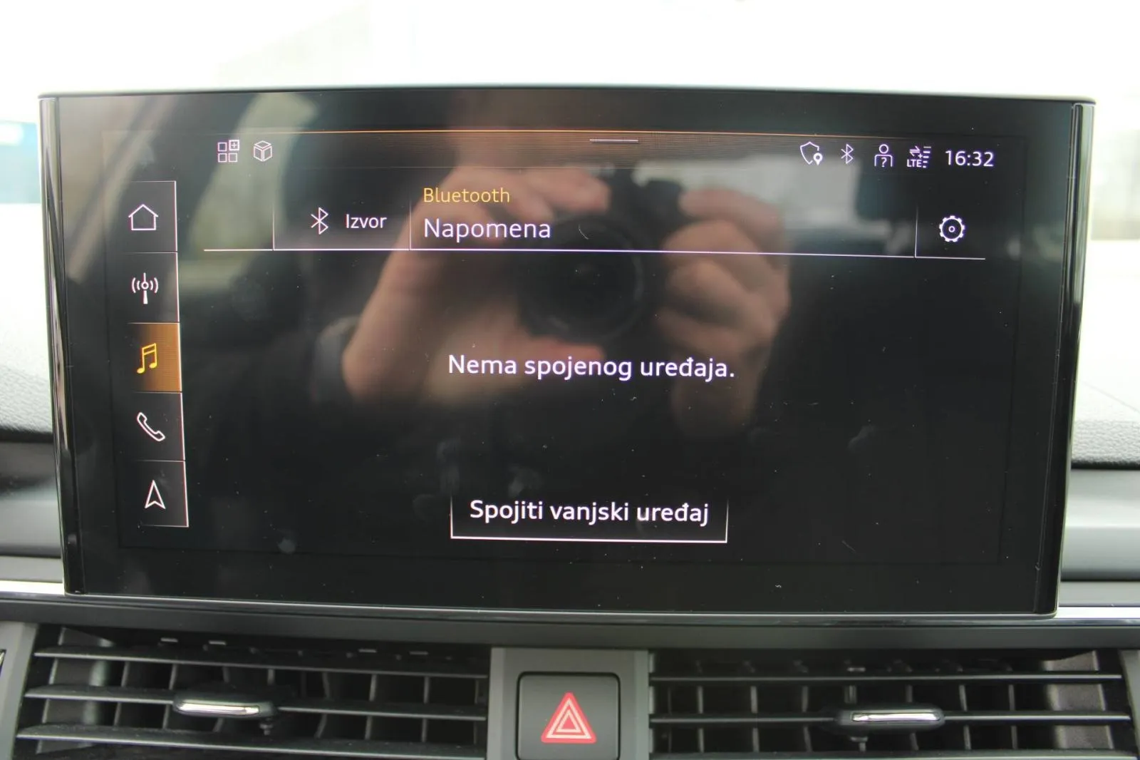 audi a4 30 tdi s-tronic *led, navigacija, kamera* - slika 21