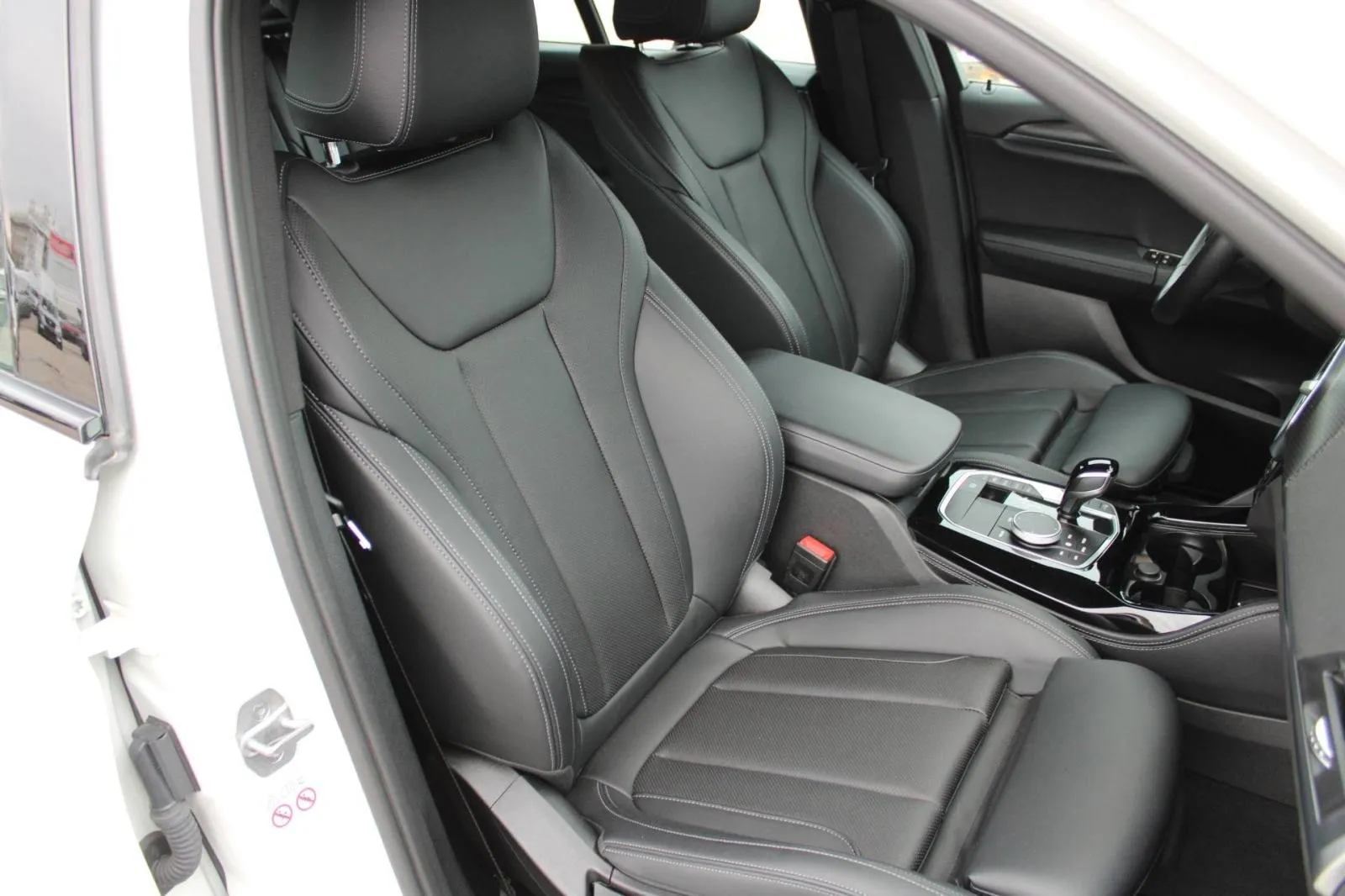 bmw x4 20d xdrive automatik m-paket *led, navigacija, kamera* - slika 16