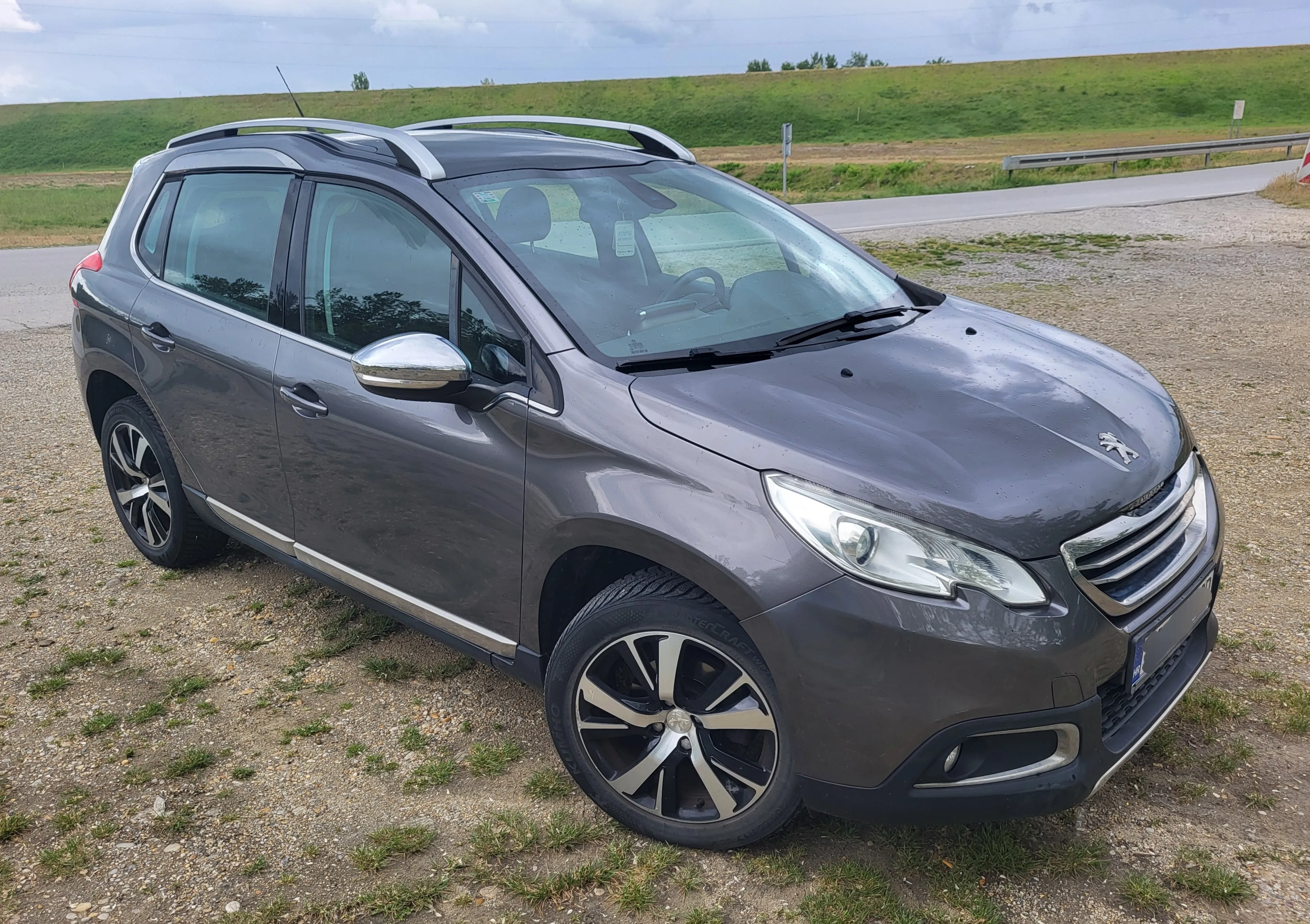 peugeot 2008, 1.6 e-hdi - slika 4
