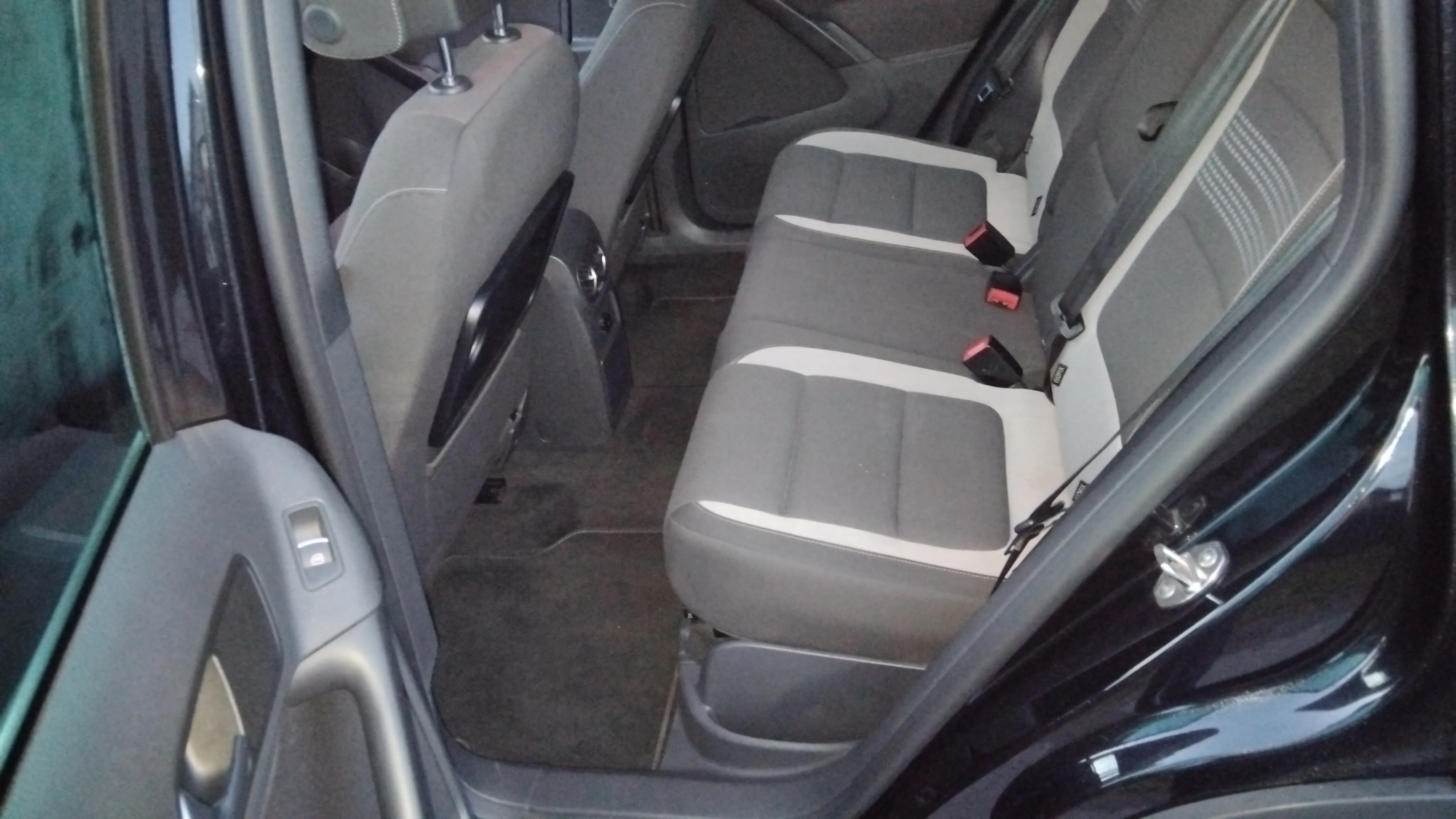 vw tiguan 2,0tdi life oprema 2013god. - slika 12
