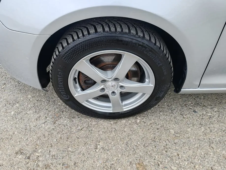 vw golf 6 variant 2,0 tdi, 2011g. 217000 km, kartice 24/36 rata - slika 7
