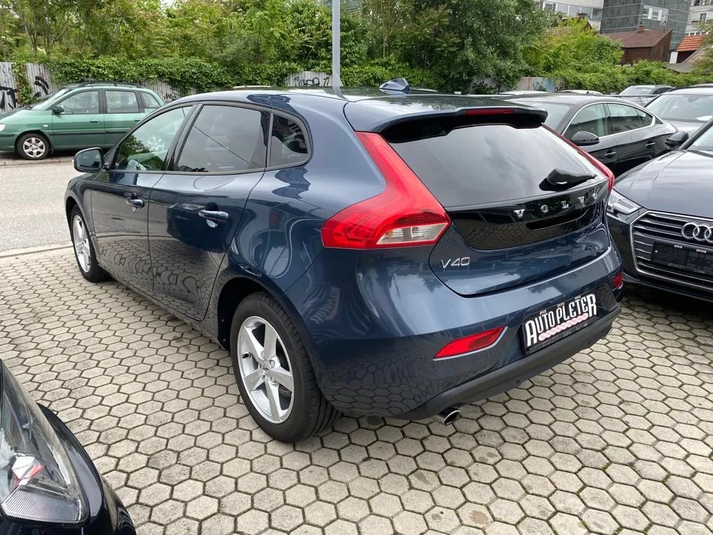 volvo v40 d3 kinetic automatik, navi, tempomat, 4x garancija!!! - slika 6