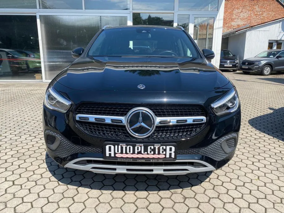 mercedes-benz gla 200d 4matic 4xgarancija - slika 9