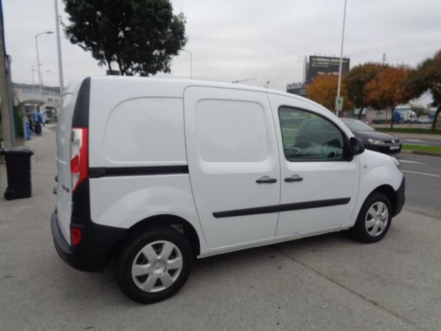 renault kangoo furgon 1,5 dci; hr auto; klima; tempo; mfu; park. senz - slika 18