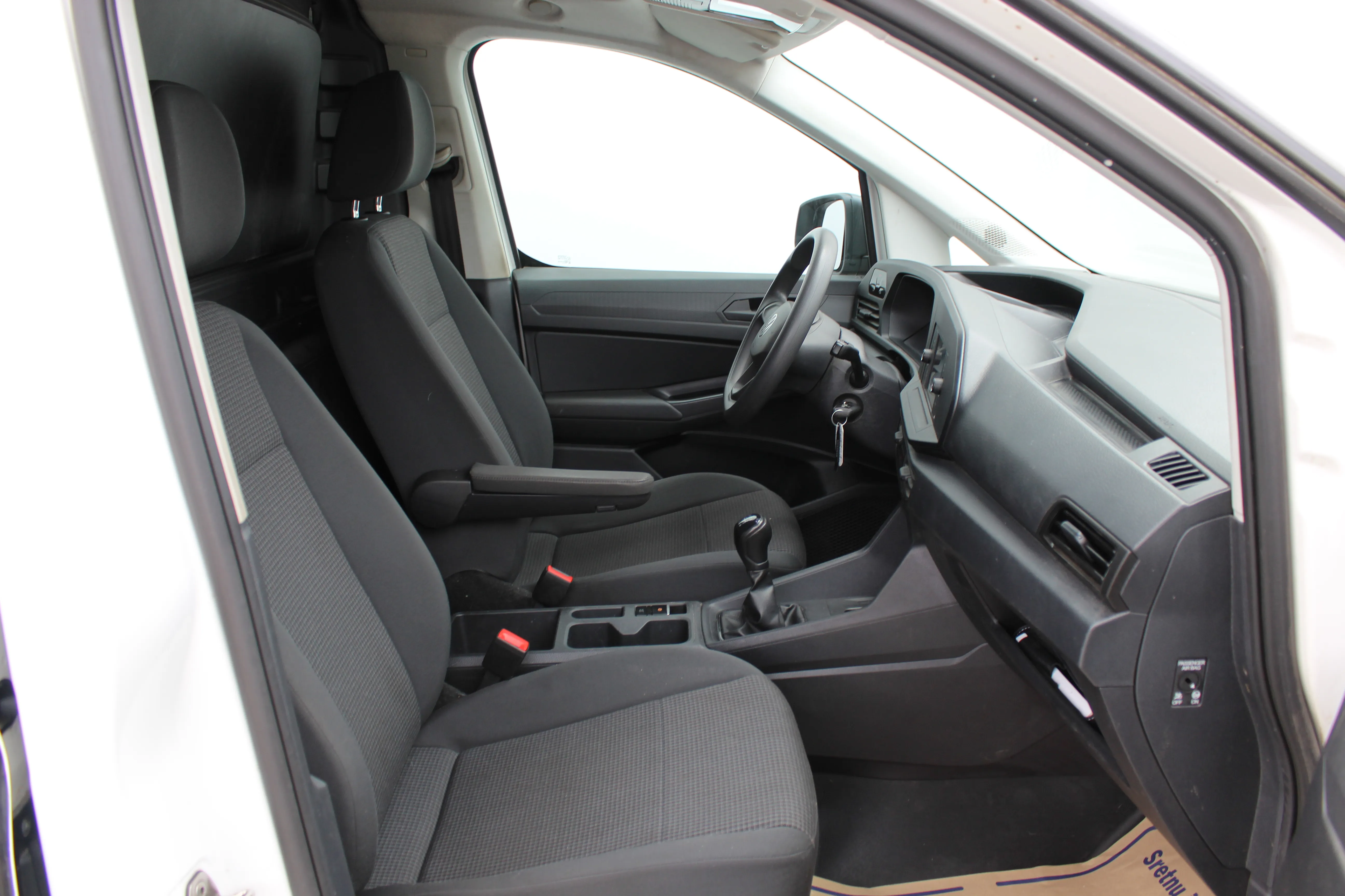 13224 vw caddy cargo maxi 2.0 tdi - slika 10