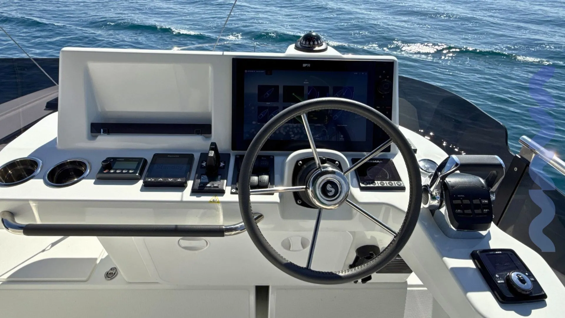 swift trawler 37 - premijera 2026 - slika 8