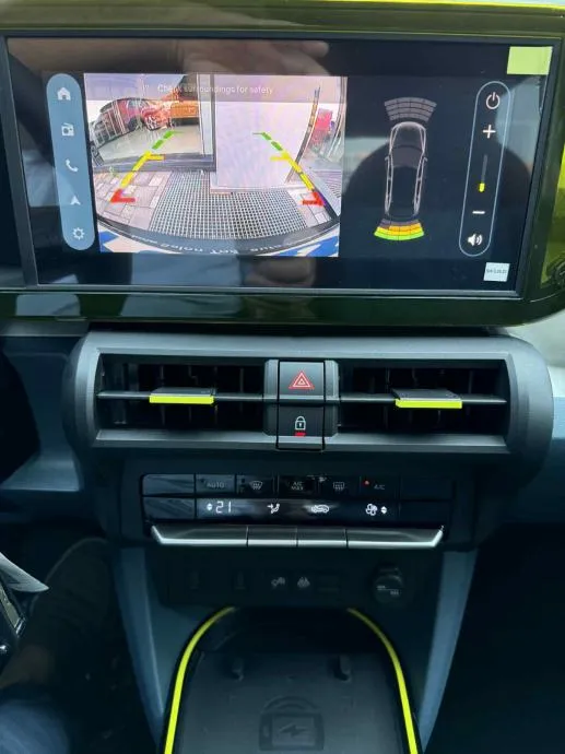 fiat grande panda 1,2 110 e-hybrid at – icon - dostupno odmah!!! - slika 12