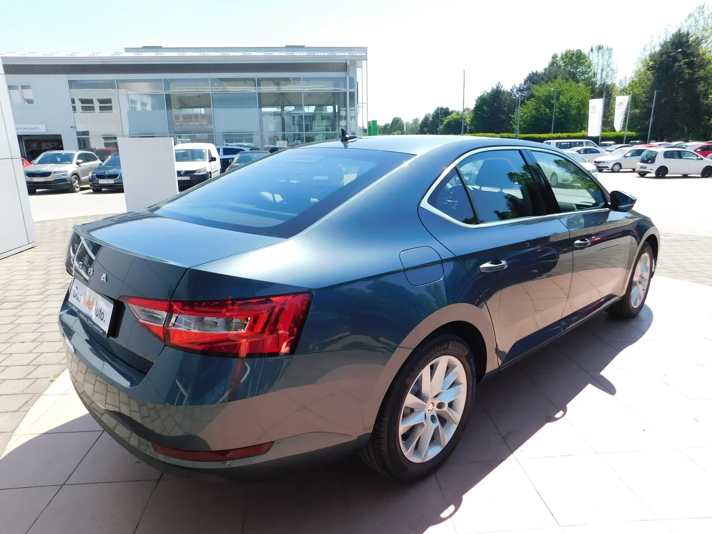 07400 škoda superb business 2.0 tdi dsg - slika 7