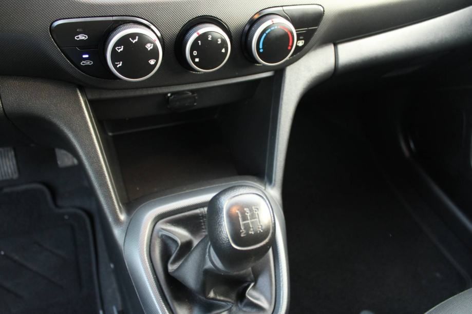hyundai i10 1.0 - slika 13