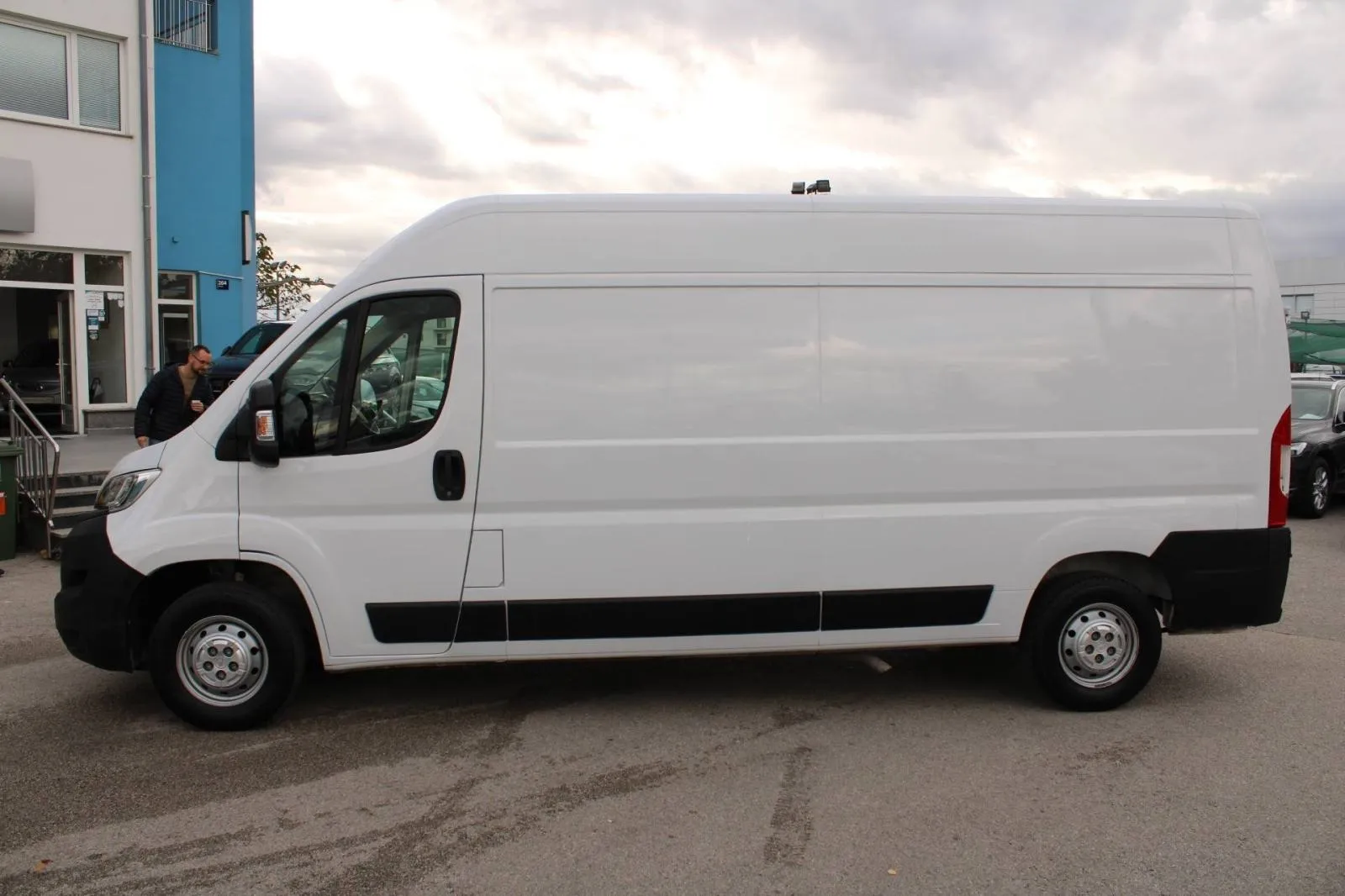 opel movano 2.2d l3h2 140ks, 2022 god. - slika 8