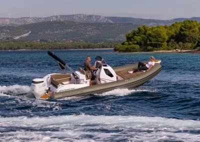 predator 700t - slika 6