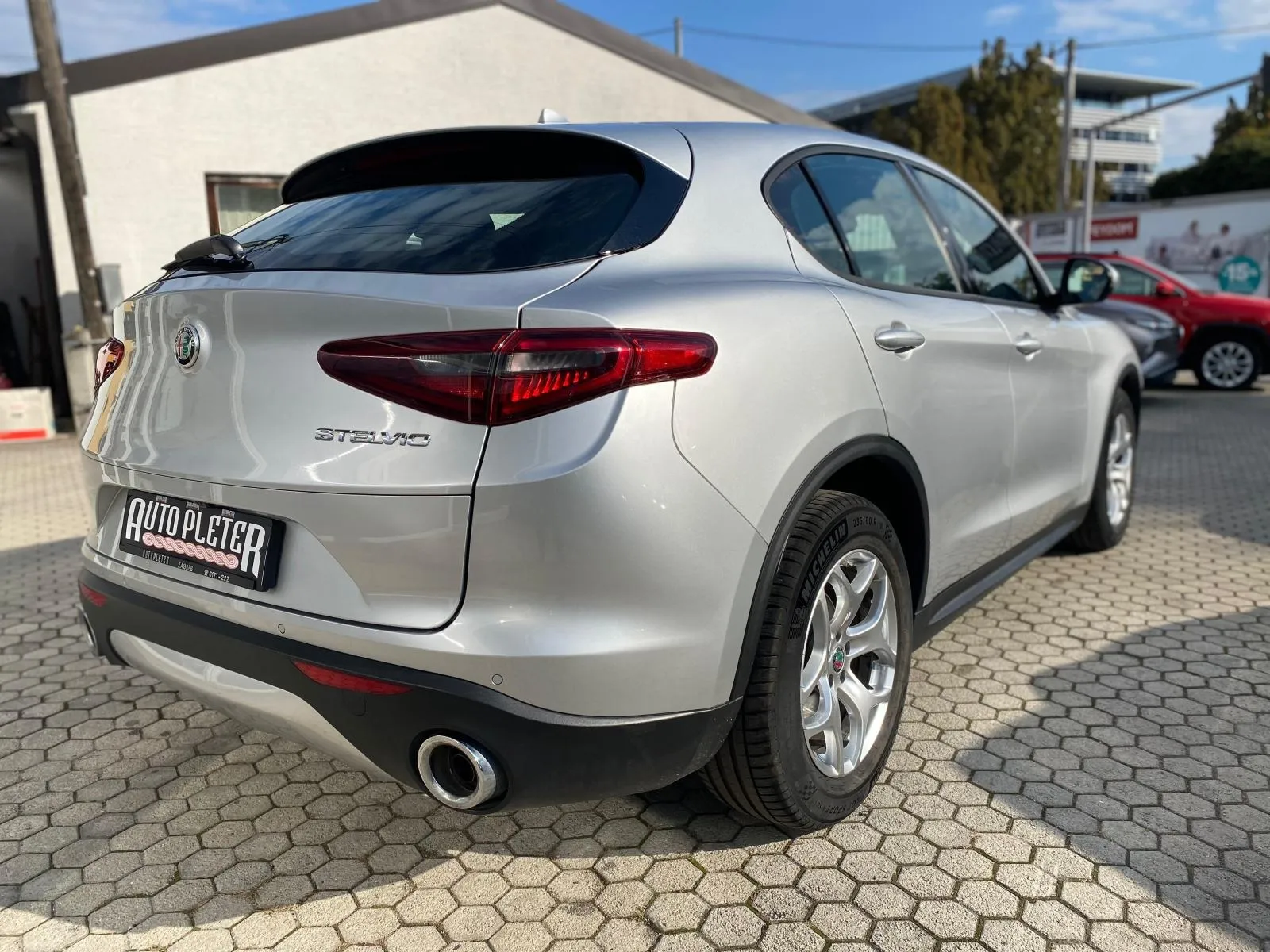 alfa romeo stelvio 2,2 190 q4 business 4xgarancije - slika 9