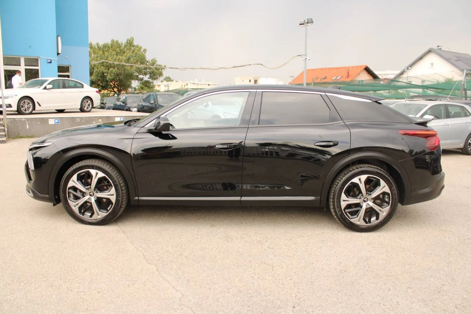 citroen c5x 1.2 puretech automatik *led,navigacija,kamera* - slika 8