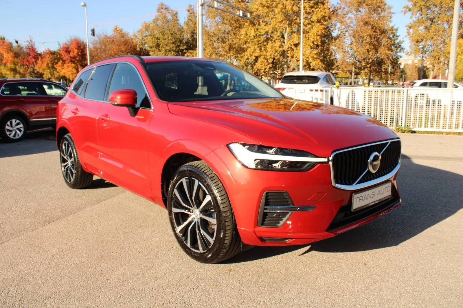 volvo xc60 b4 2.0d automatik *led, navigacija, kamera* - slika 3