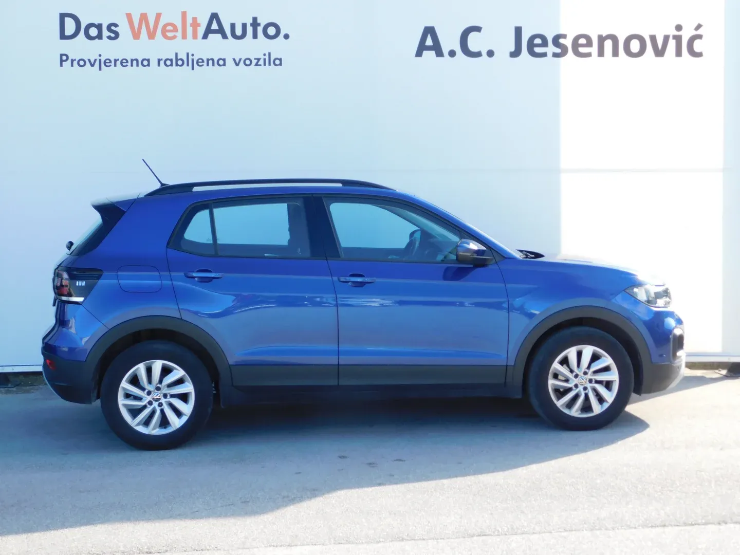 09226 volkswagen t-cross 1.0 tsi life - slika 4