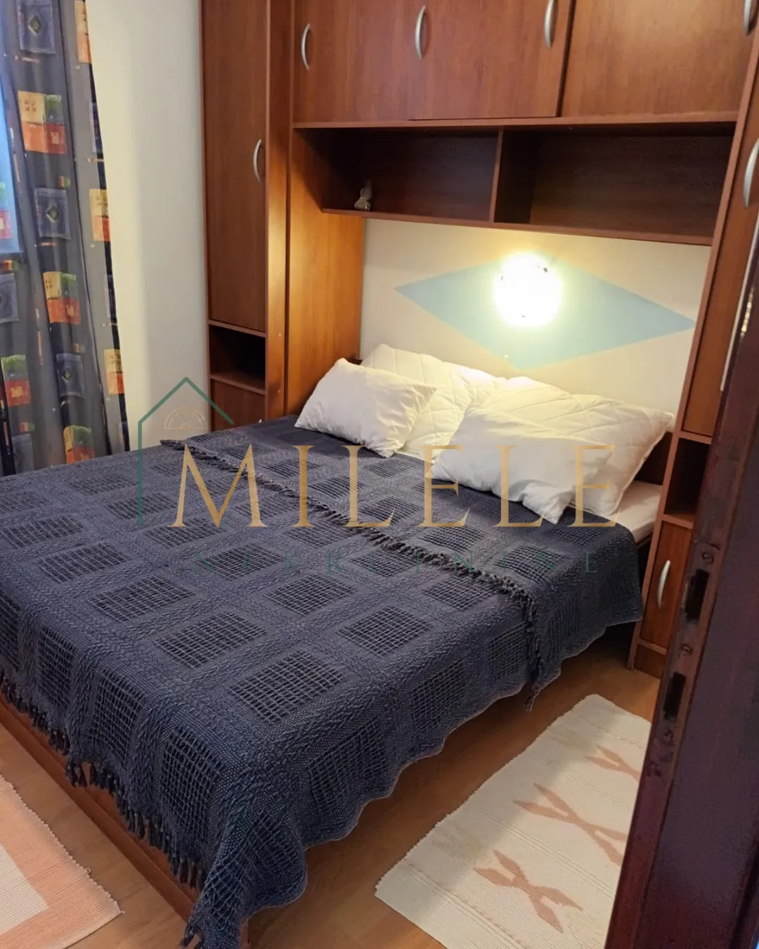 vodice kuća sa 5 apartmana - slika 17