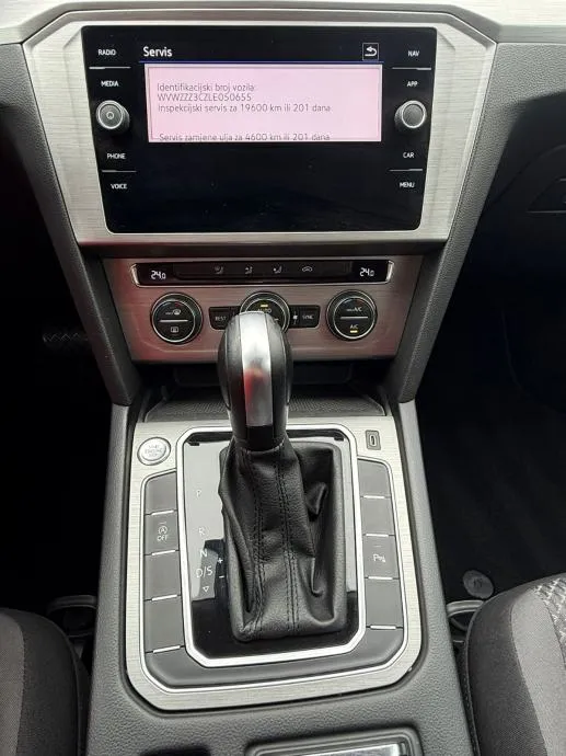 vw passat variant 1.6 tdi dsg - slika 10