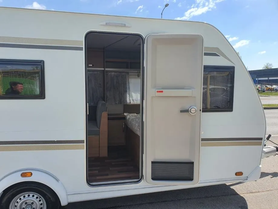 nova kamp prikolica weinsberg caraone 550qdk - "tvorničko jamstvo" - slika 10
