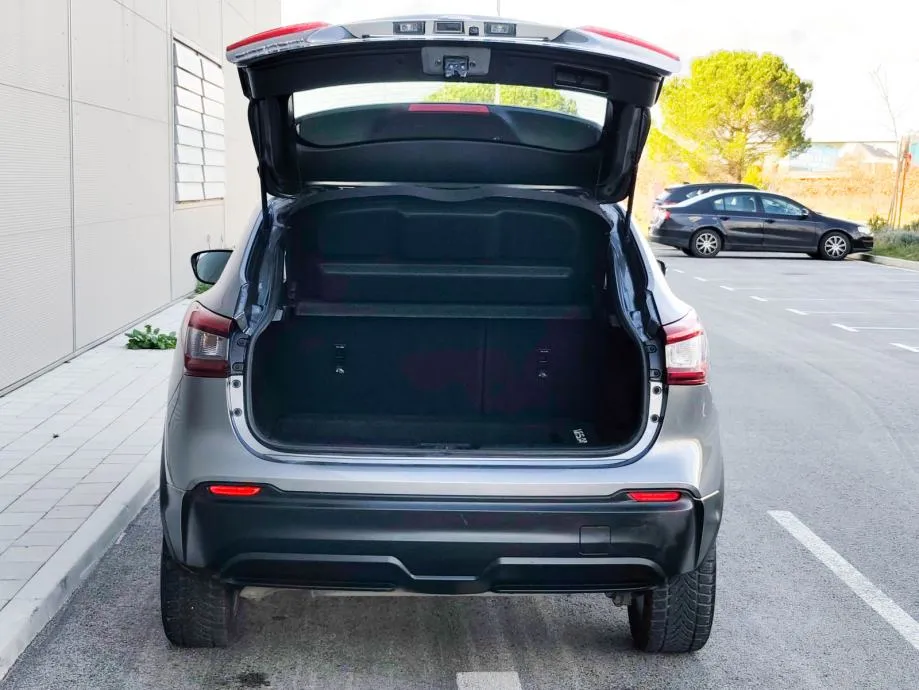 nissan qashqai 1,3 dig-t bussines |140 ks |navi |kam |24mj jamstvo - slika 24