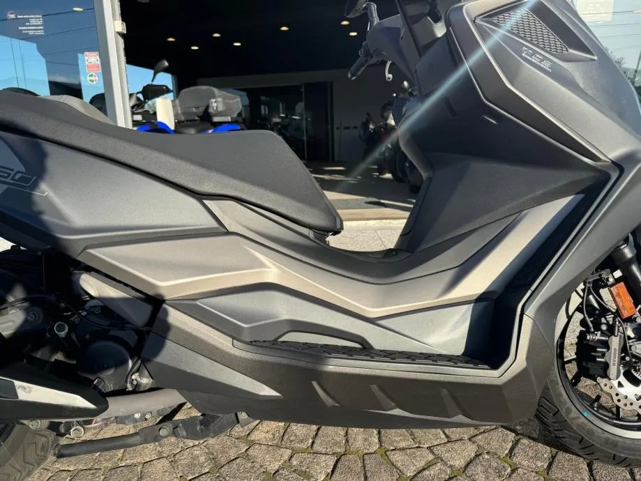 kymco dtx 360 abs tcs, a2 kategorija, s garancijom, 2023 god. - slika 8