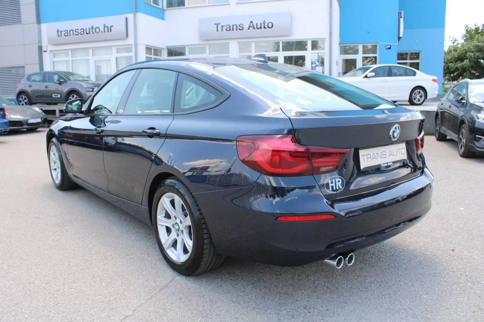 bmw serija 3 gran tourismo 320d xdrive automatik *led, navigacija, kam - slika 7