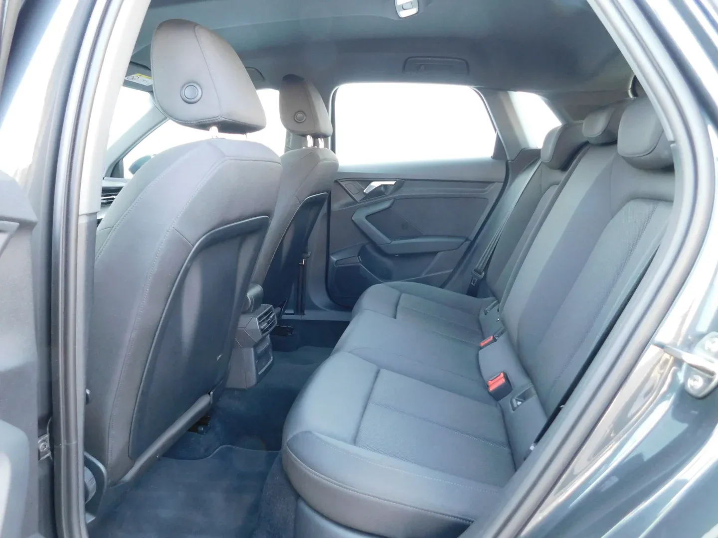 11899 audi a3 sportback 30 tdi - slika 11