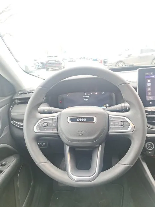 jeep compass 1.5 e-hybrid 130 dct fwd summit - slika 9