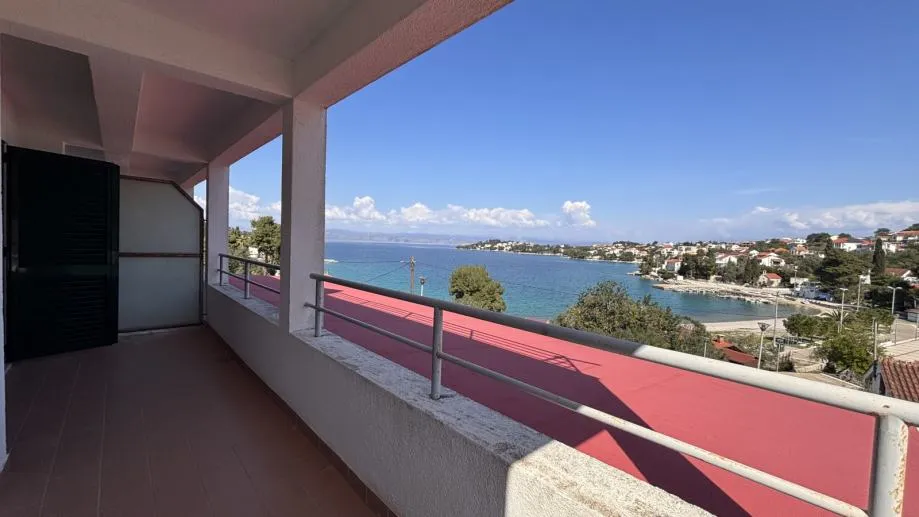 rijetka prilika, apartman u 1. redu do mora - slika 18